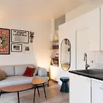Comfortable T2 apartment - Sacré Coeur view