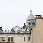 Comfortable T2 apartment - Sacré Coeur view